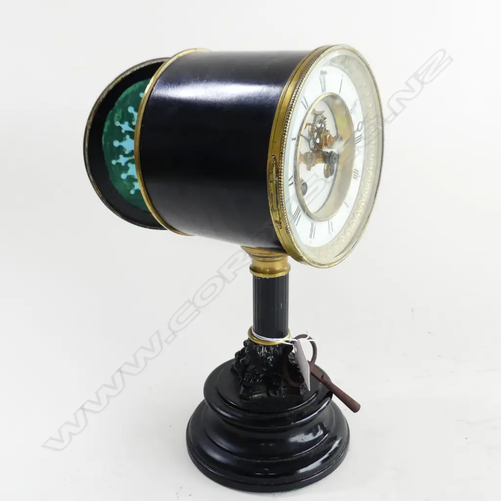 ANTIQUE CLOCK ON COLUMN STAND WITH KEY H290 Image 1++