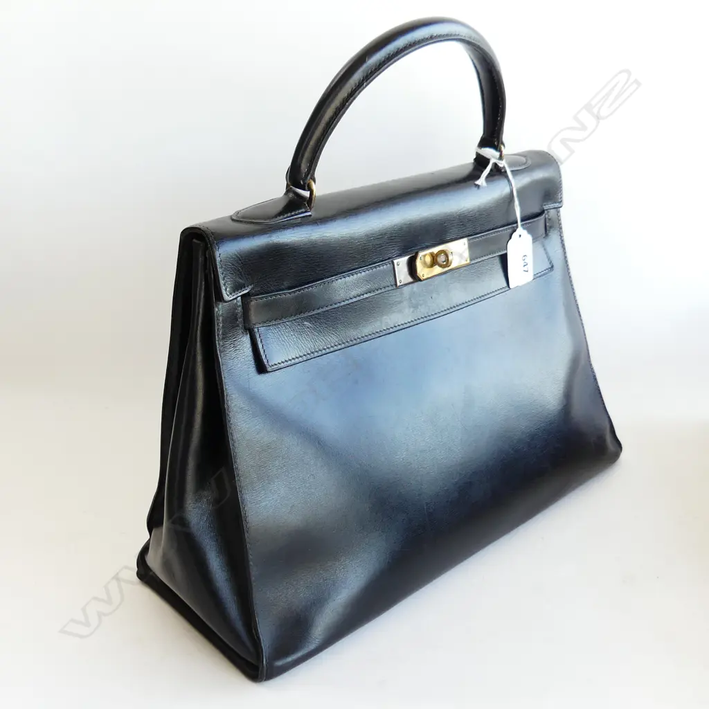 AUTHENTIC VINTAGE HERMES KELLY SELLIER 32 BLACK BOX CALF LEATHER HAND BAG W.330mm date stamp T - 1964 Image 1++