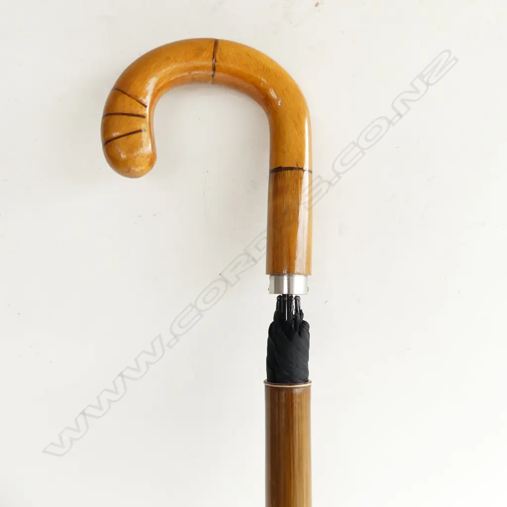 VINTAGE UNCOMMON COLLAPSABLE WALKING STICK UMBRELLA Image 1++