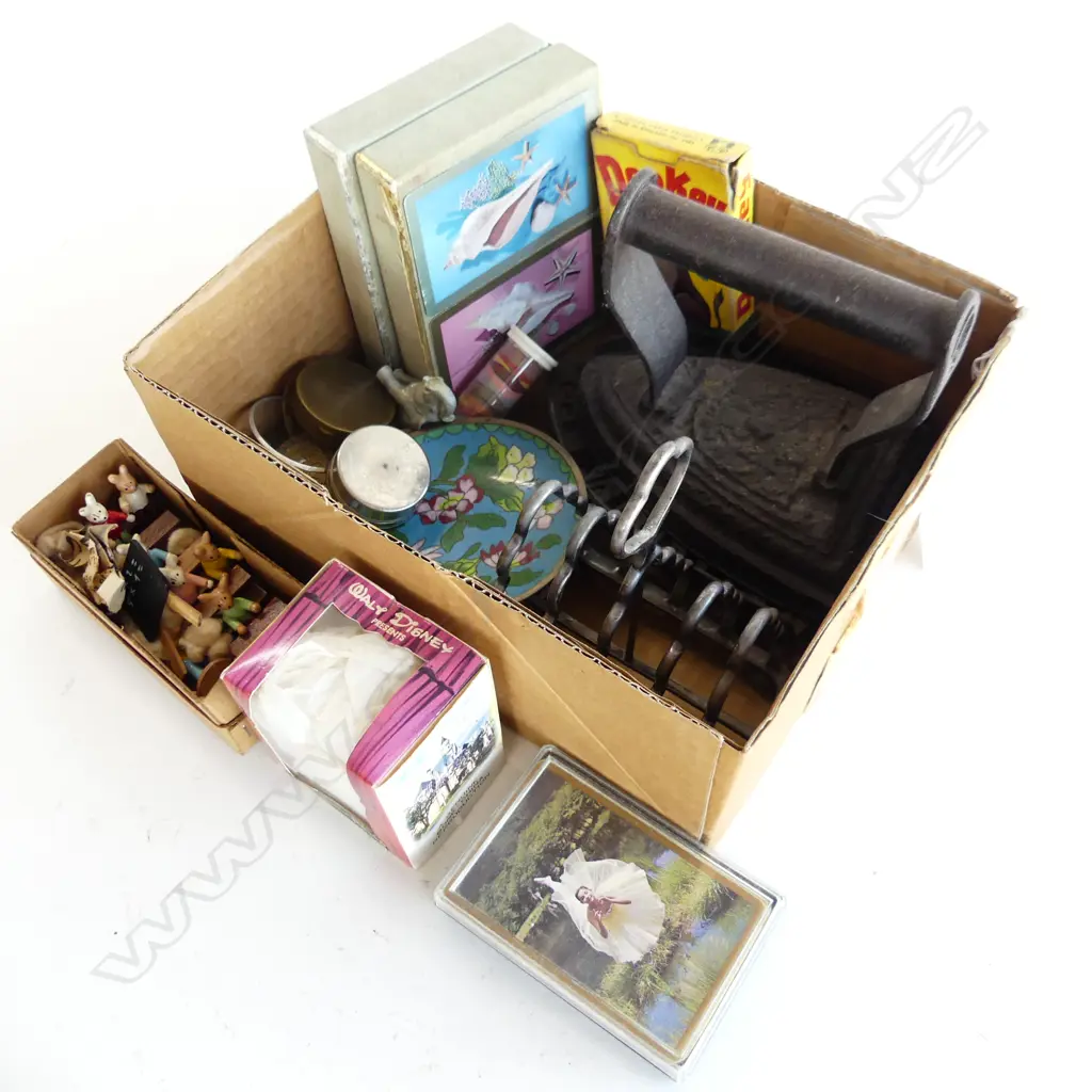 SM BOX MISC INCL CAST IRON IRON, CARDS, CLOISONNE, ETC Image 1++