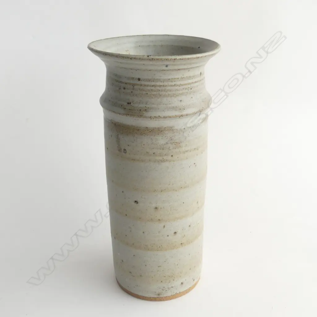 STONEWARE TALL CYLINDER VASE H240MM AK20880 Image 1++