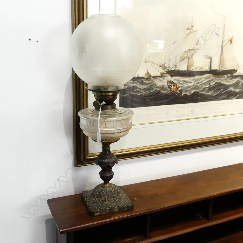 VICTORIAN DOUBLE WICK OIL TABLE LAMP w. FROSTED GLOBE SHADE H.610mm Image 1++
