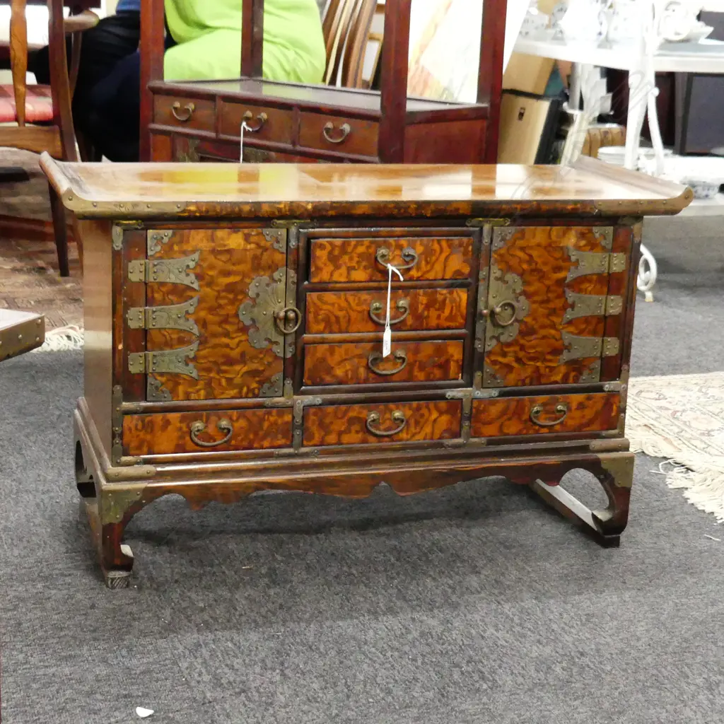 LOW KOREAN SIDE TABLE WITH DRAWERS L 800 MM Image 1++
