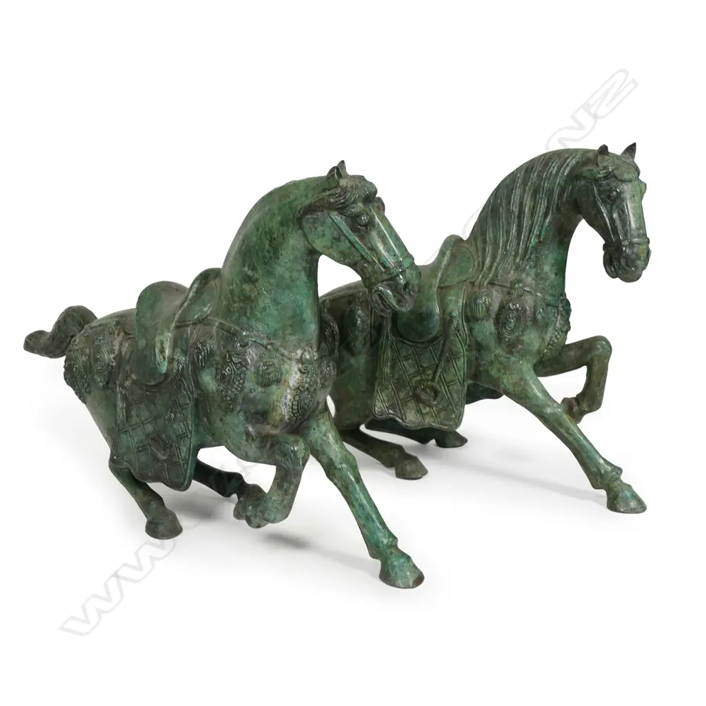 A pair of 20thC Chinese heavy bronze Tang style horses, Image 1++
