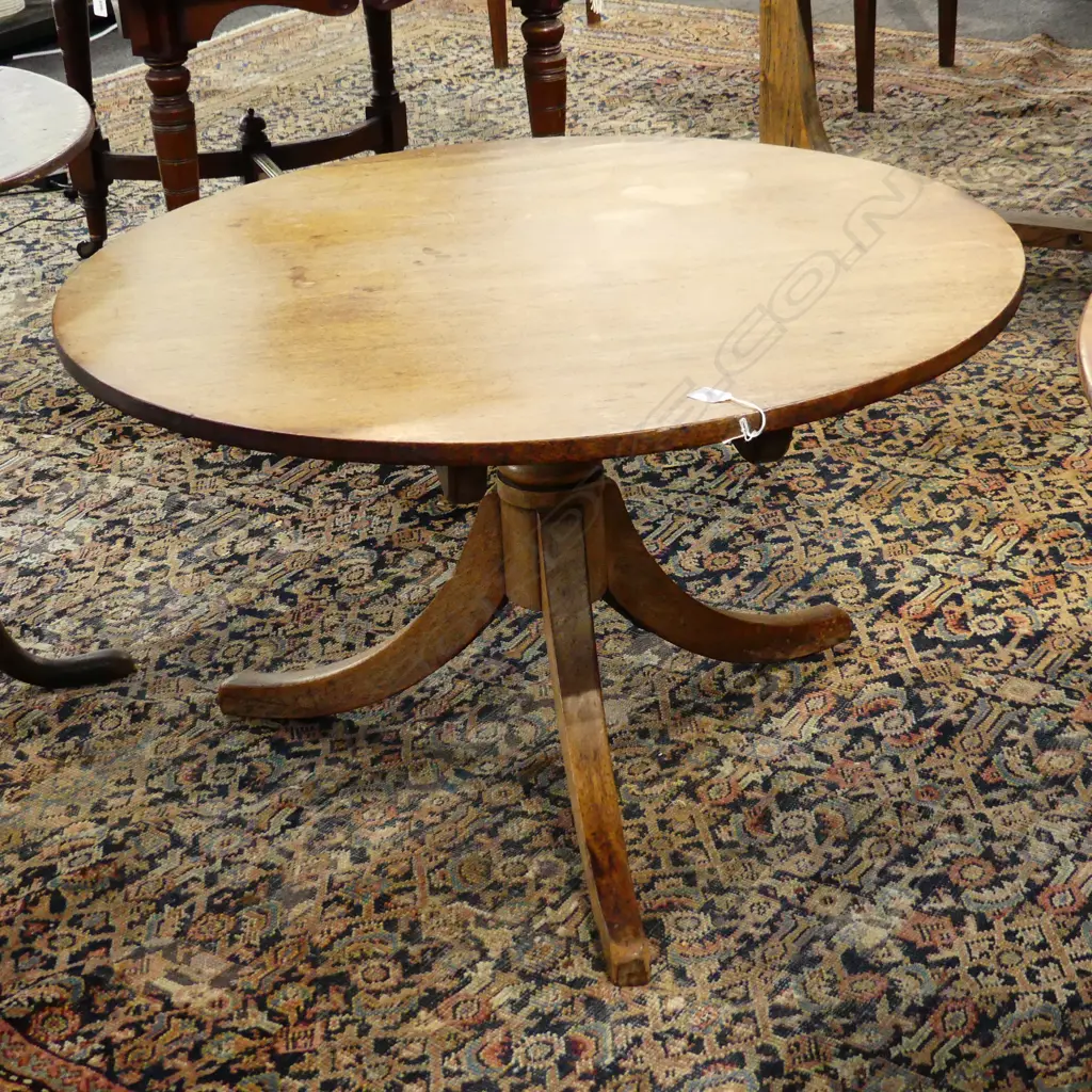 GEORGE III MAHOGANY CIRCULAR TILT TABLE CUT DOWN GEORGIAN BREAKFAST TABLE TO MAKE A COFFEE TABLE.  H.560mm Dia 510mm . Image 1++