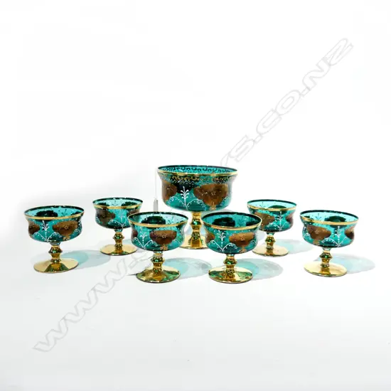 6 GREEN & GOLD VENETIAN GLASS STEMMED BOWLS C1980 H. 105, DIA 110MM