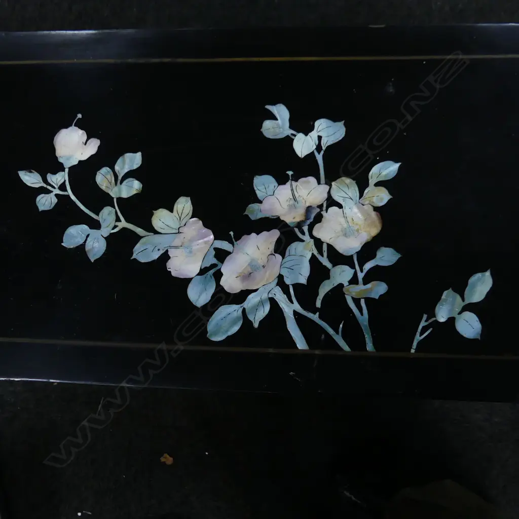 ORIENTAL CABINET; BLACK LACQUER w. MoP INLAY 590x290x765mm Image 1++