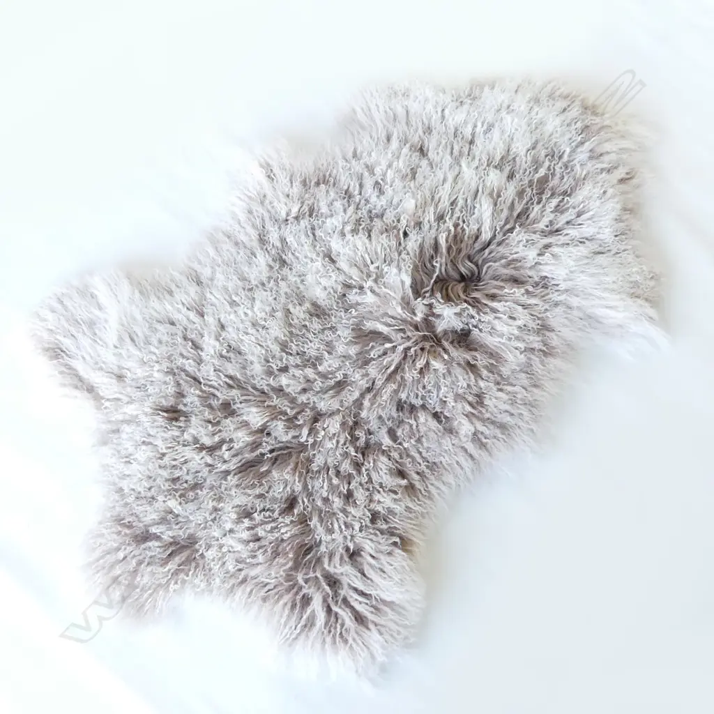 TIBETAN LAMB HIDE, MUSHROOM COLOUR, STANDARD SIZE L. 1100MM Image 1++