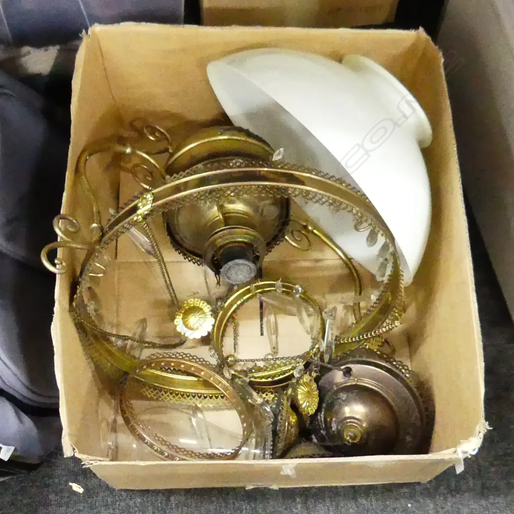 VICTORIAN KEROSENE CEILING PENDANT LAMP  Image 1++