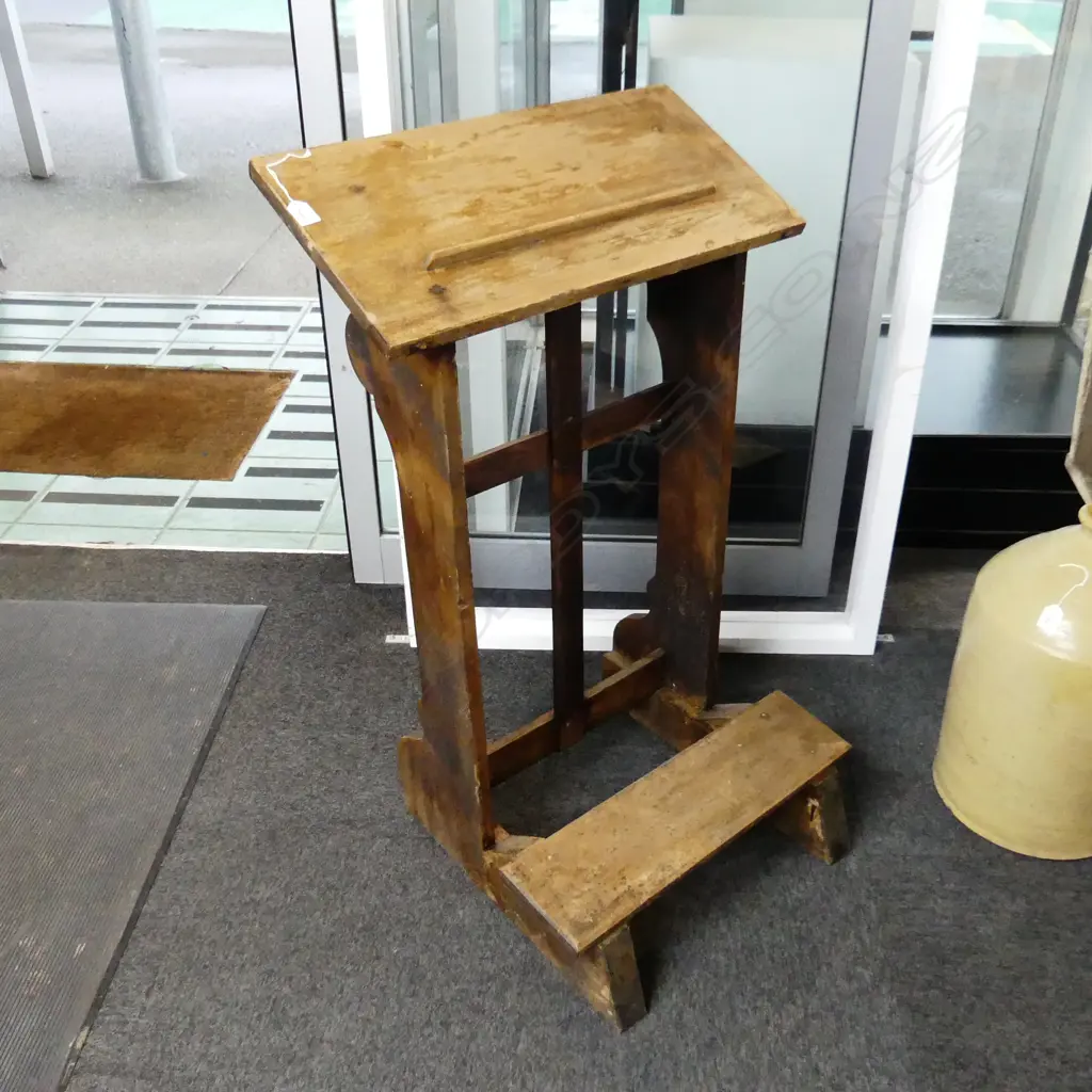 OLD COLONIAL RIMU LECTERN needs repolish Image 1++