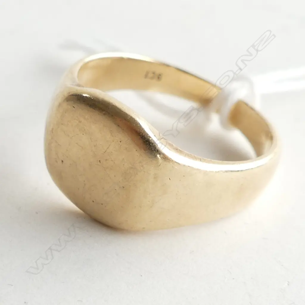 9CT GOLD SIGNET RING 6.2GMS SIZE R Image 1++