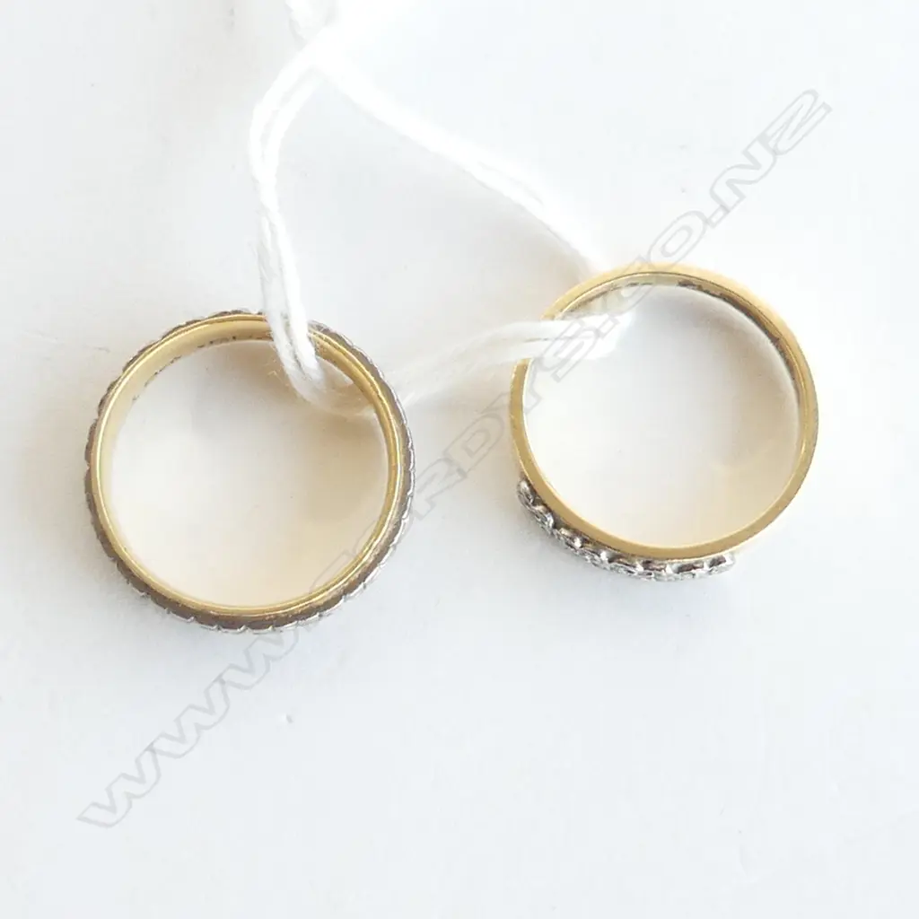 2 X18CT GOLD RINGS 1 W DIAMONDS 7.8gms Image 1++