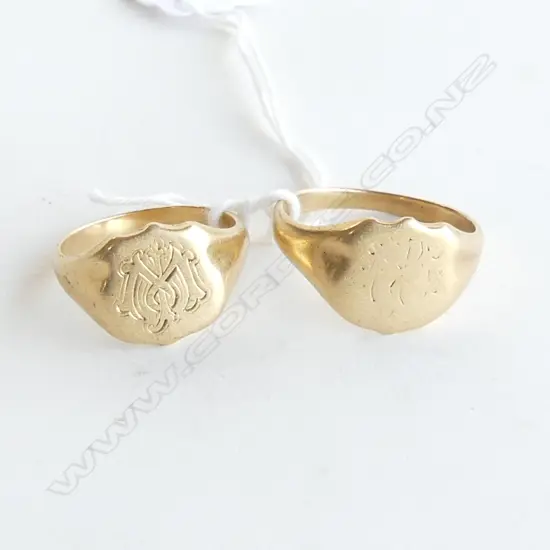PR 18CT GOLD SHIELD SIGNET RINGS  16.2gms