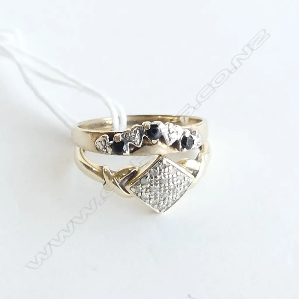 2 X 9CT GOLD RINGS BOTH W DIAMONDS 1 W SAPPHIRES 3.9gms Image 1++