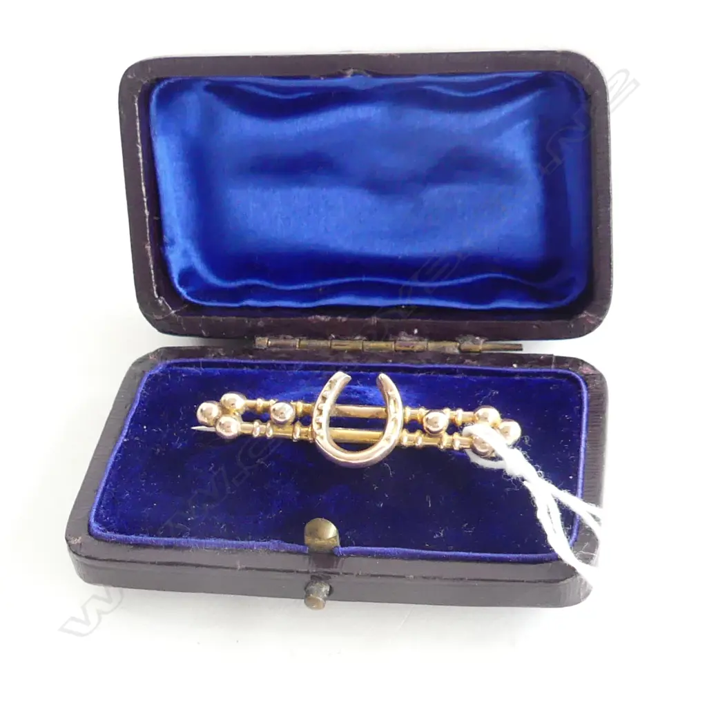9CT VICTORIAN HORSE SHOE BAR BROOCH Image 1++