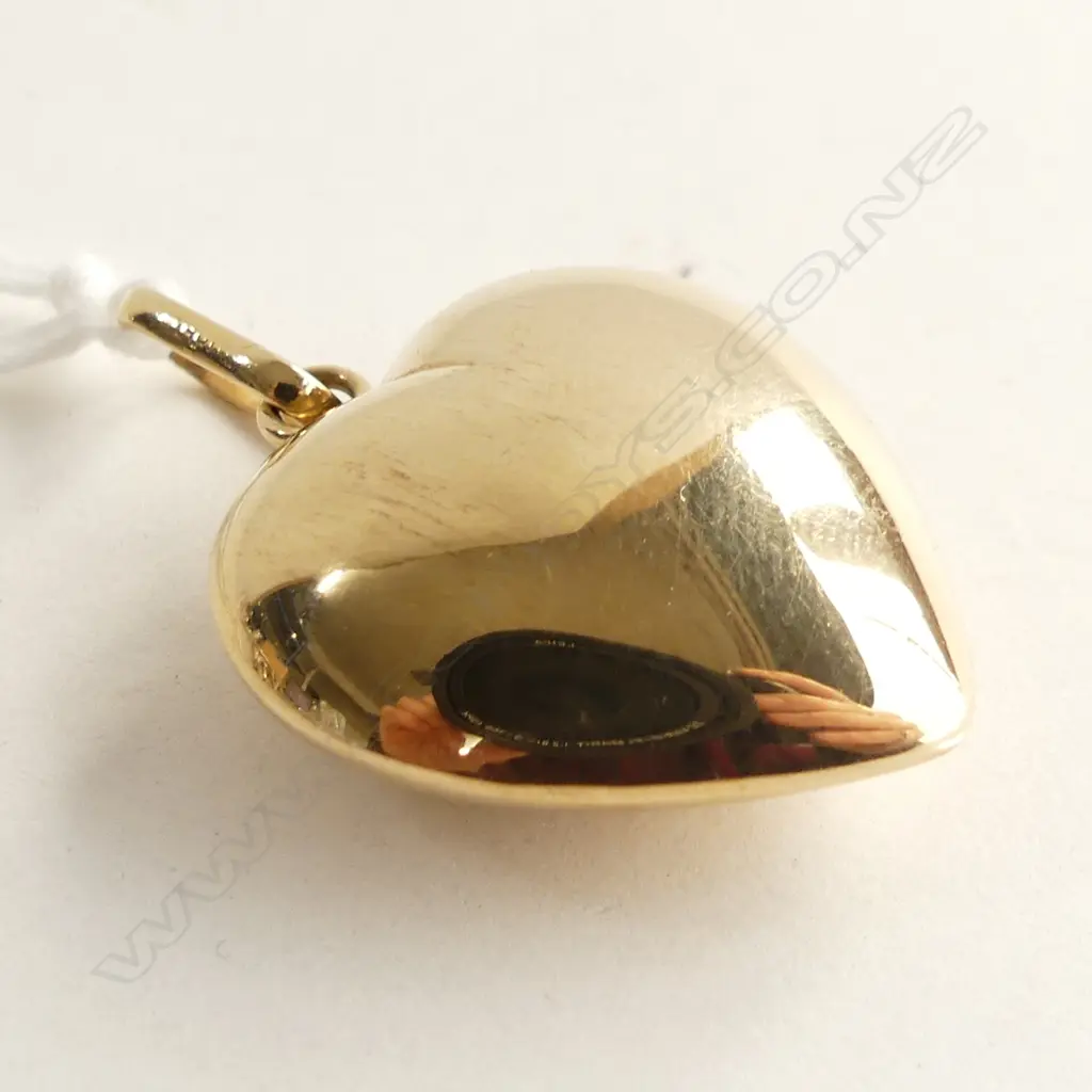 9CT GOLD ITALIAN HEART PENDANT 3.80gm Image 1++