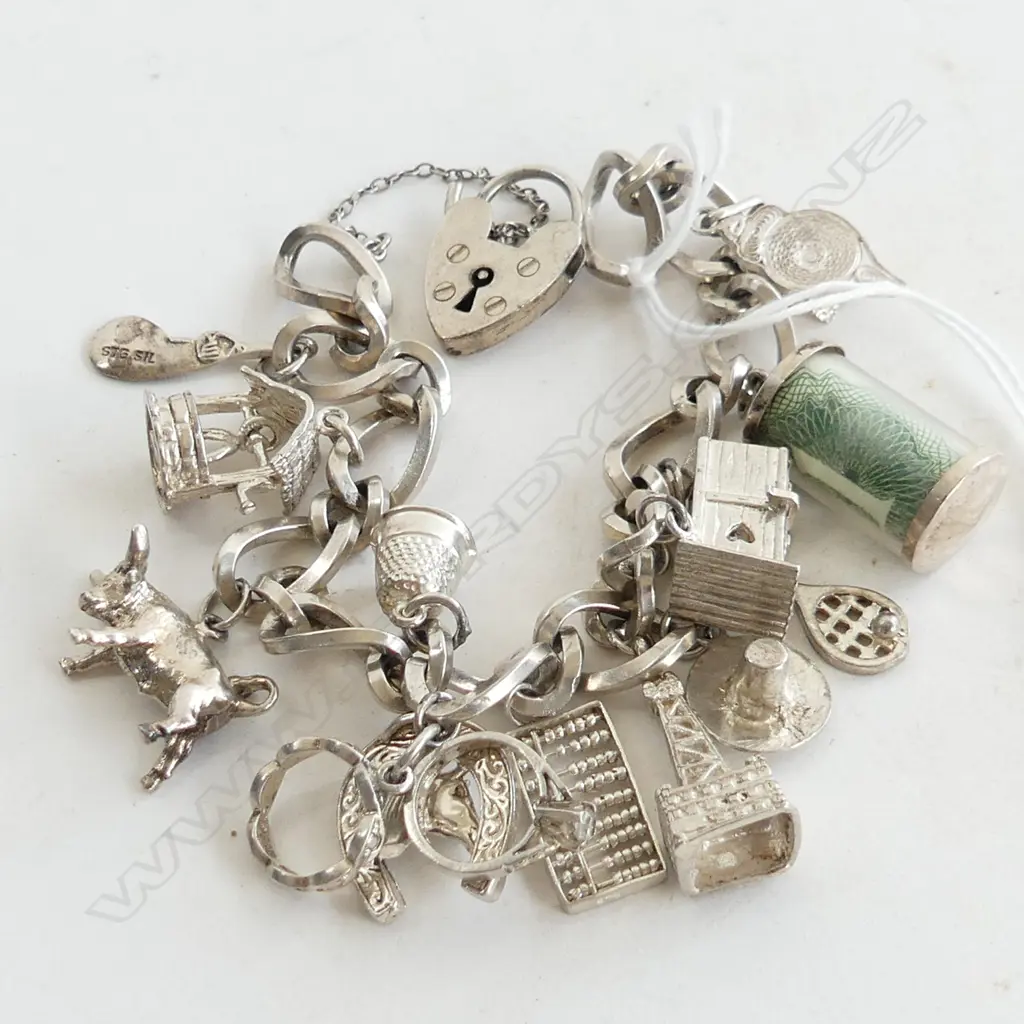 SILVER CHARM BRACELET LADEN W CHARMS Image 1++