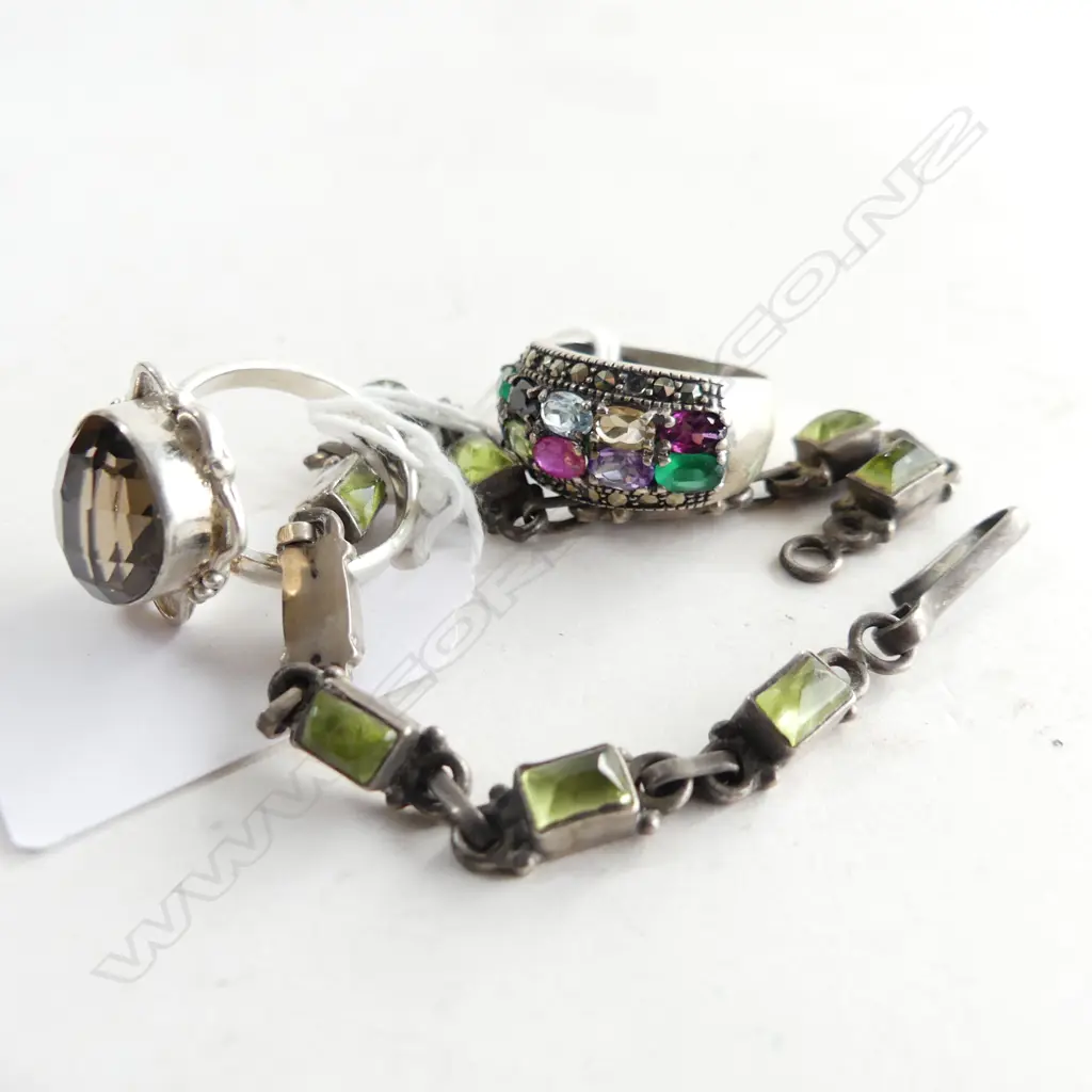 3 SILVER JEWELLERY PCES: 2 RINGS gem set + SILVER & PERIDOT ? BRACELET Image 1++