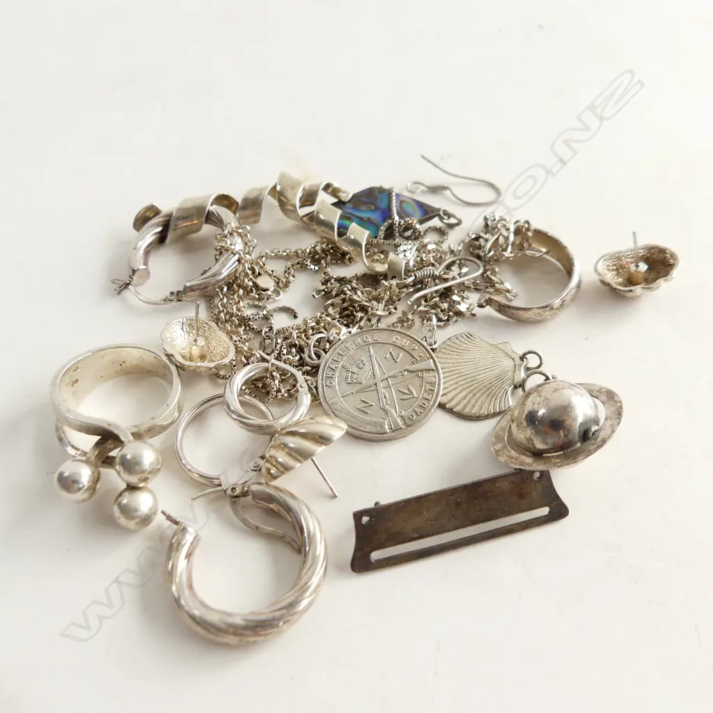 ASST SILVER JEWELLERY: 3 prs earrings etc + ring + pendants + chains + pendants+ 2 unmatched w/gold earrings  1.1 g Image 1++