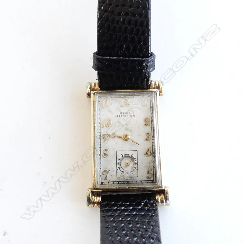 GRUEN 'PRECISION' 10CT GOLD FILLED (GOLD PLATED) ART DECO GENTS WATCH TANK SHAPE winder not connected but present Image 1++