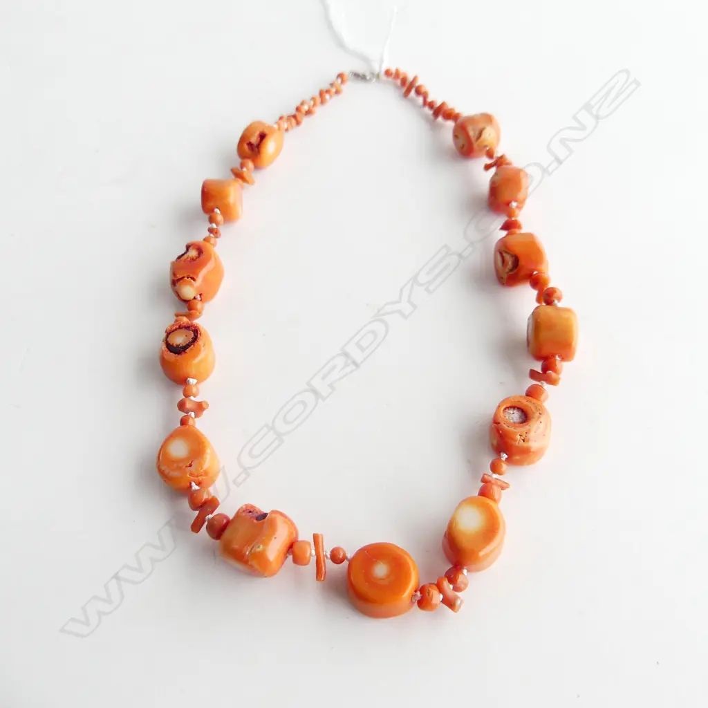 CHUNKY ORANGE CORAL NECKLACE  Image 1++