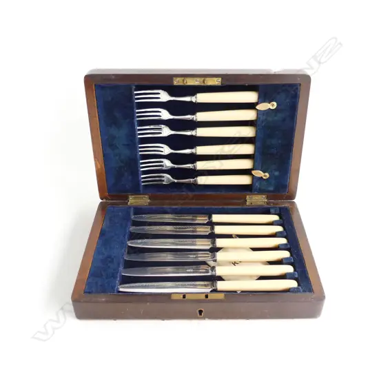 OAK FITTED CASED FRUIT SET KNIVES & FORKS S/PLATE