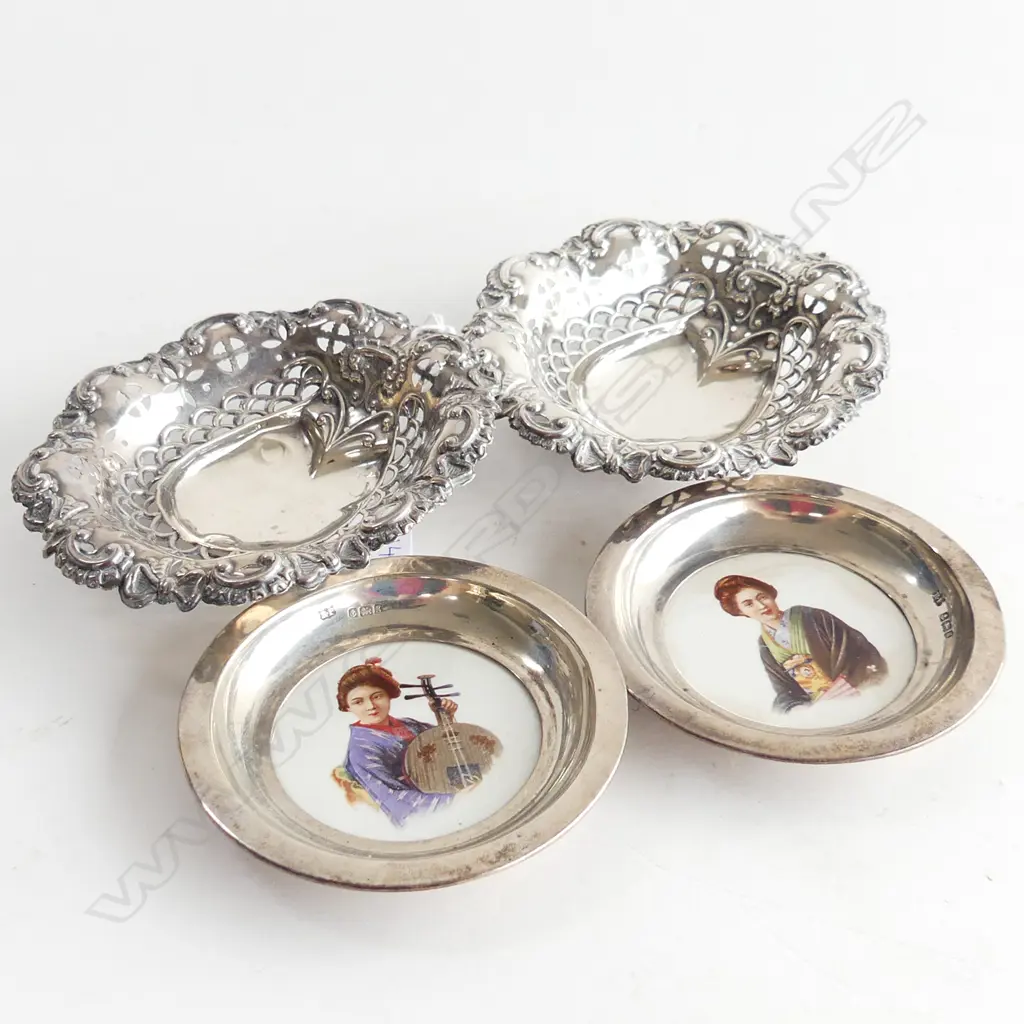 2 PRS HALLMARKED STG SILVER DISHES; PR PIERCED DISHES 70 GRAMS + PR w. GEISHA 90mm dia Image 1++