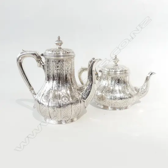 SILVER PLATE TEAPOT & COFFEE POT 195mm