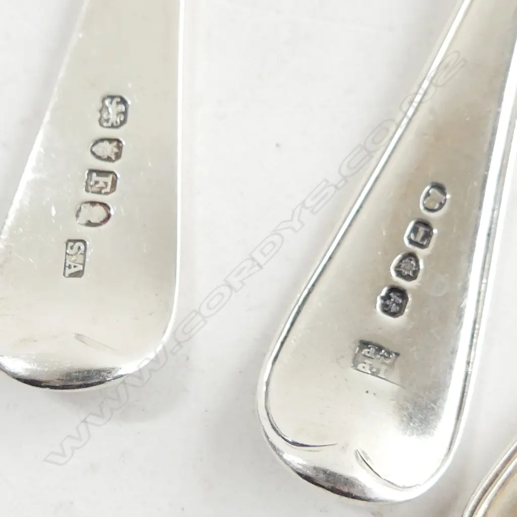 4 SILVER GEORGE III/IV TABLE SPOONS 286gms Image 1++
