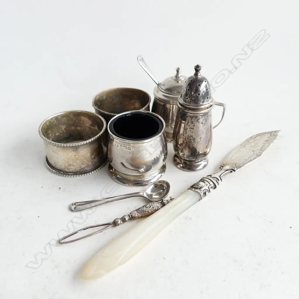 7 SILVER ITEMS INCLS 3 CONDIMENTS, VICT. BUTTER KNIFE, ETC. SILVER WEIGHT 130PLUS GMS Image 1++