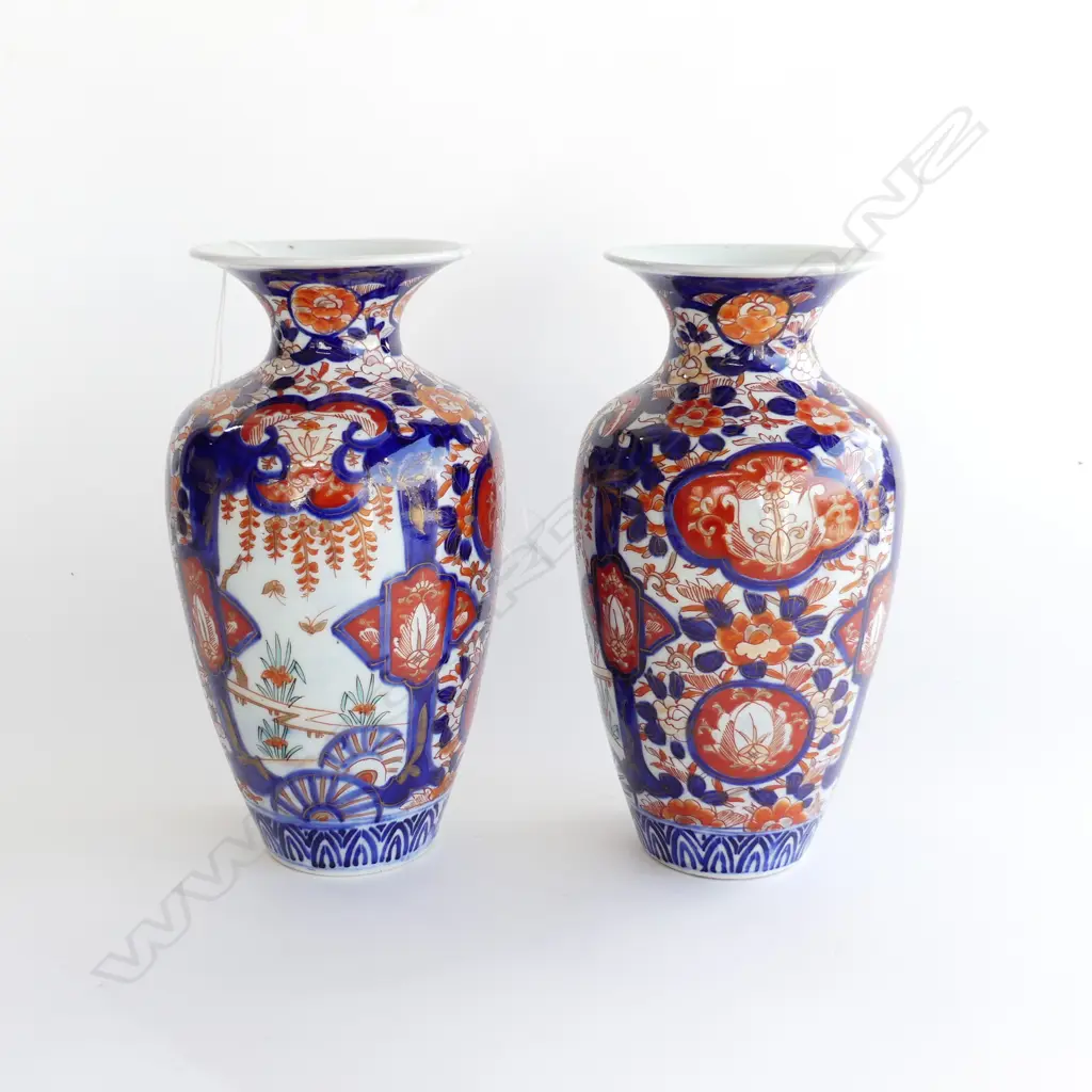 PR JAPANESE IMARI VASES H.250mm Image 1++