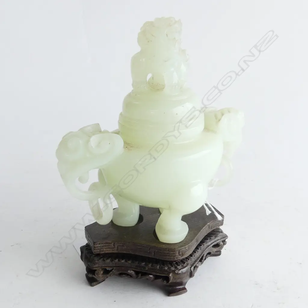 JADE INCENSE BURNER WITH WOODEN STAND H. 150MM Image 1++