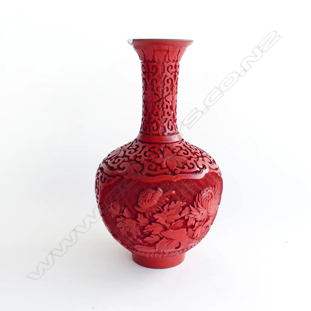 CHINESE CINNABAR BOTTLE VASE H.230mm Image 1++