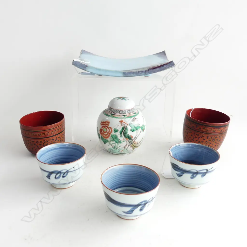 MODERN CHINESE GINGER JAR AND TWO WOODEN TEA CUPS 3 BLUE AND WHITE JAPANESE TEA CUPS AND JAPANESE DISH Image 1++