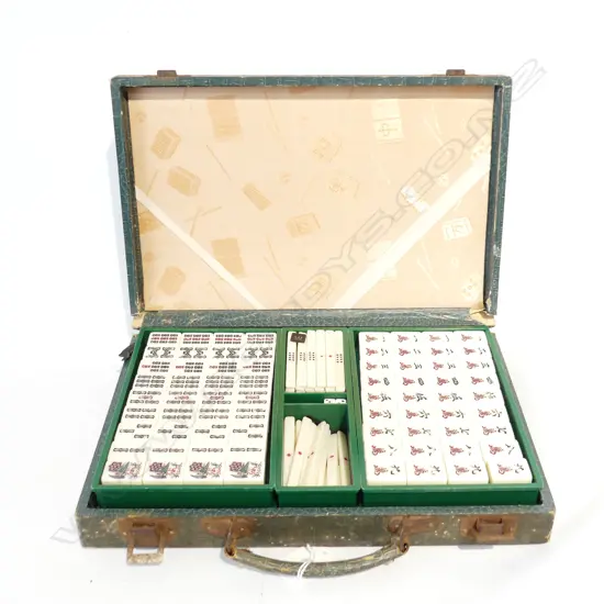 VINTAGE CASED MAHJONG SET RESIN..