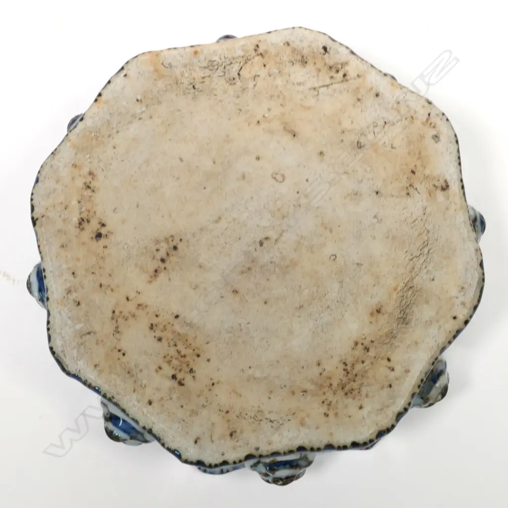 A Chinese porcelain blue and white octagonal mortar Image 1++