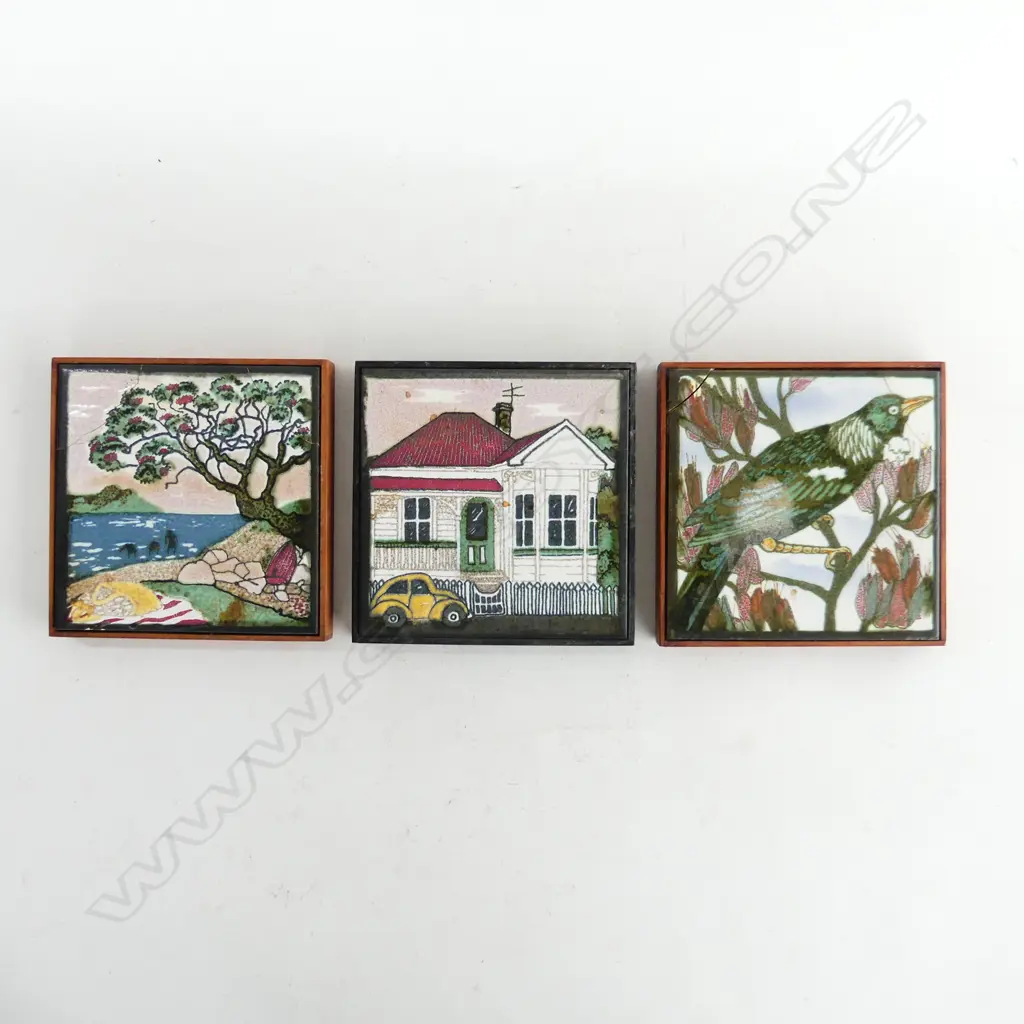 3 NZ FRAMED TILE TRIVETS (2A/F) 160 X 160MM Image 1++
