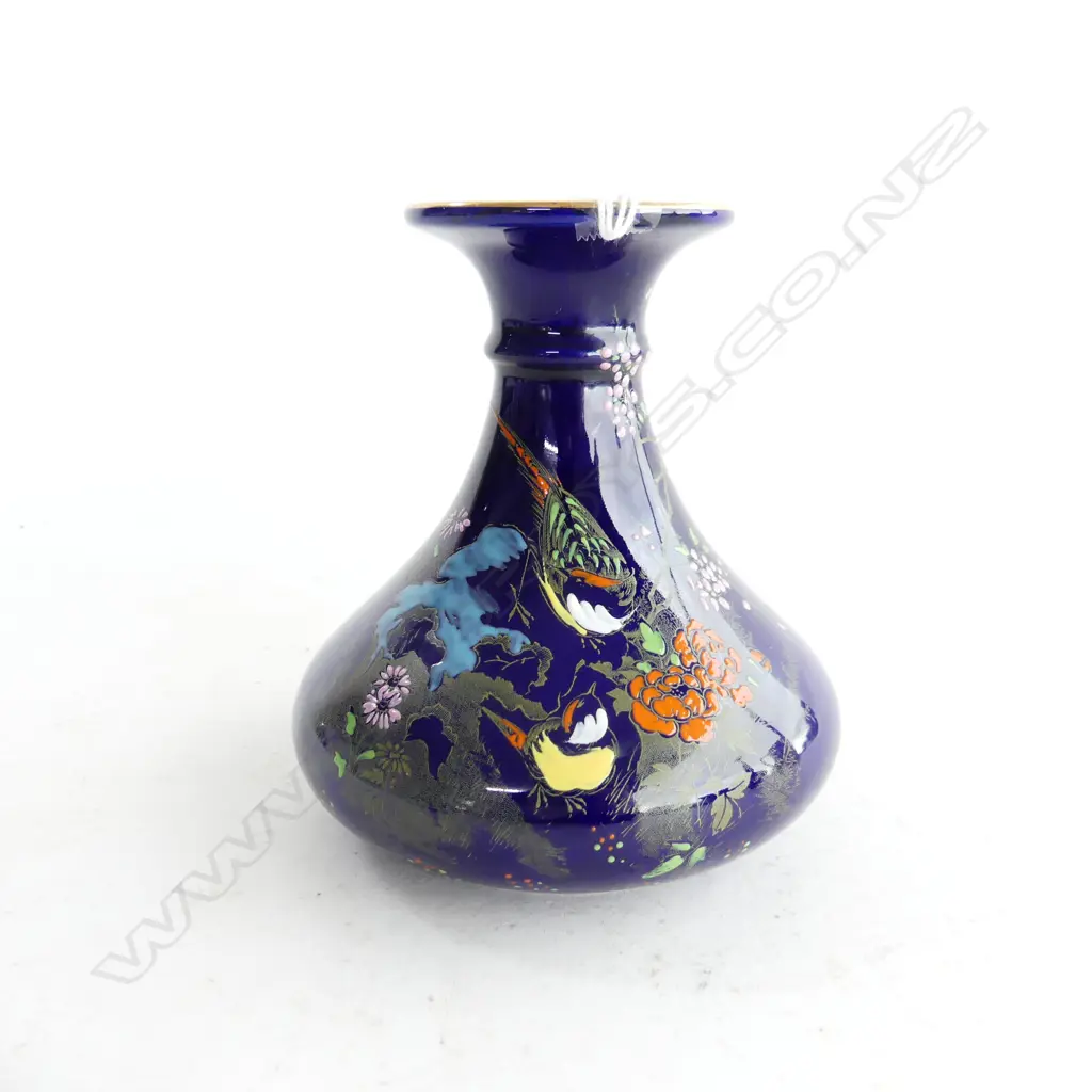 SHELLEY HAND ENAMELLED BLUE BIRD VASE H. 130MM Image 1++