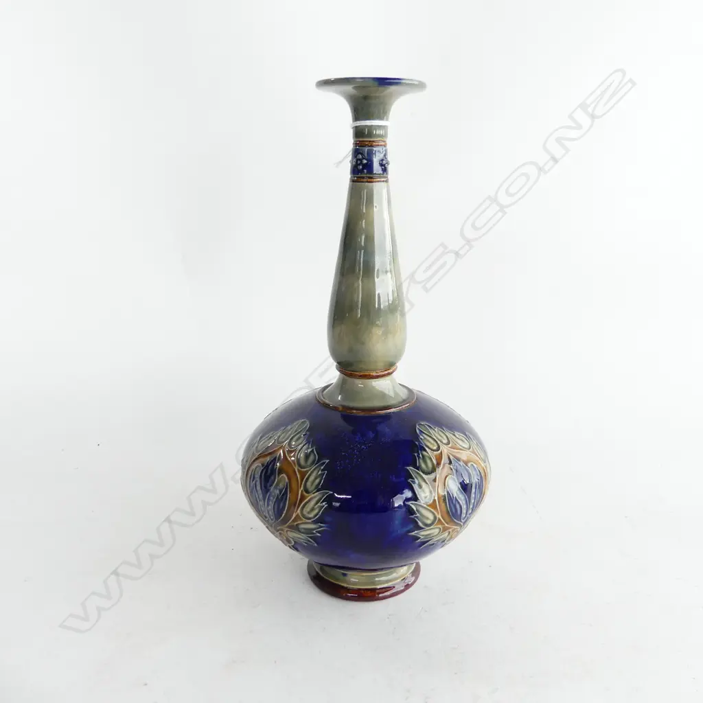 ROYAL DOULTON STONEWARE VASE WITH TUBE LINES FLORAL DECORATION, H. 260MM Image 1++