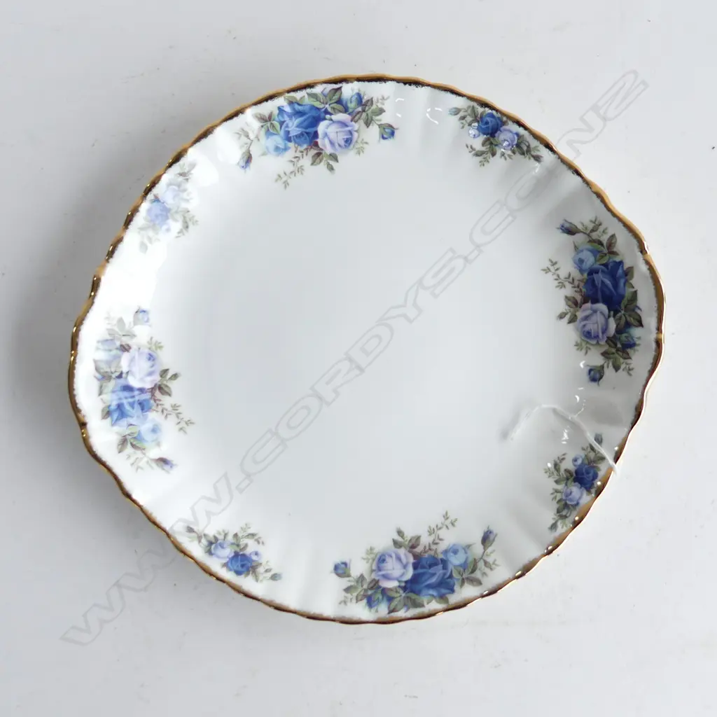 ROYAL ALBERT MOONLIGHT ROSE CAKE PLATE DIA 260MM Image 1++