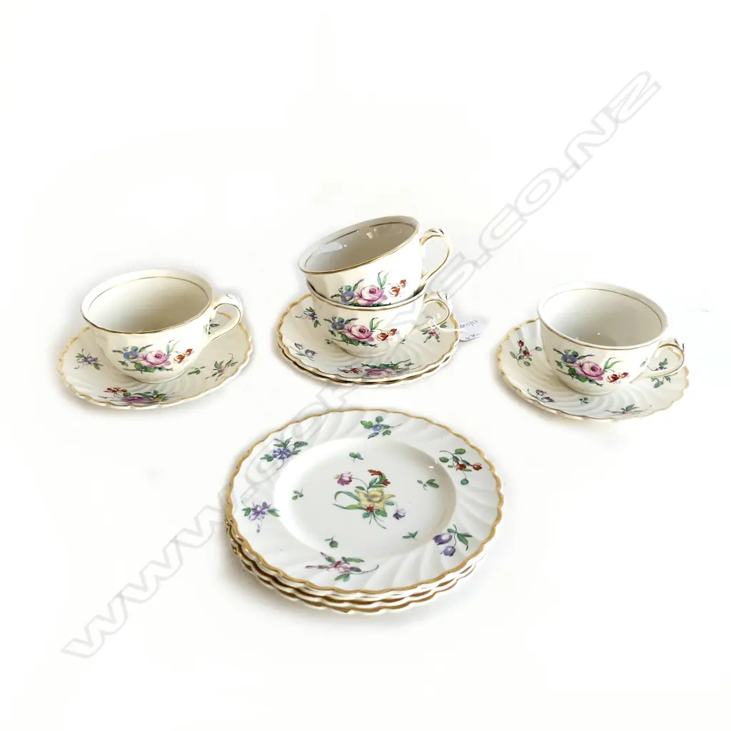 4 CLARICE CLIFF REPRODUCTION OLDE BRISTOL PORCELAIN TRIOS Image 1++