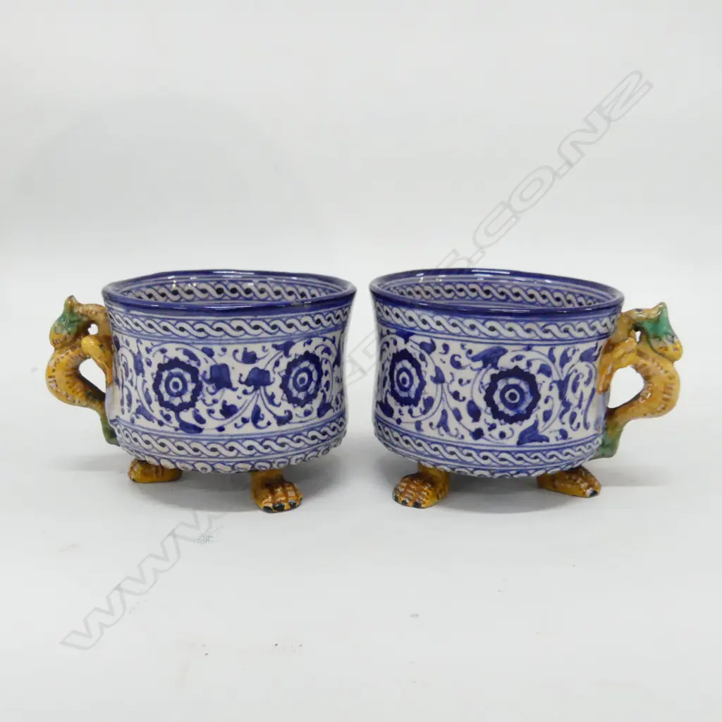 4 x 20thC ITALIAN MAJOLICA CHINA CUPS (faulted) PLATE AND SAUCER (chips) Image 1++