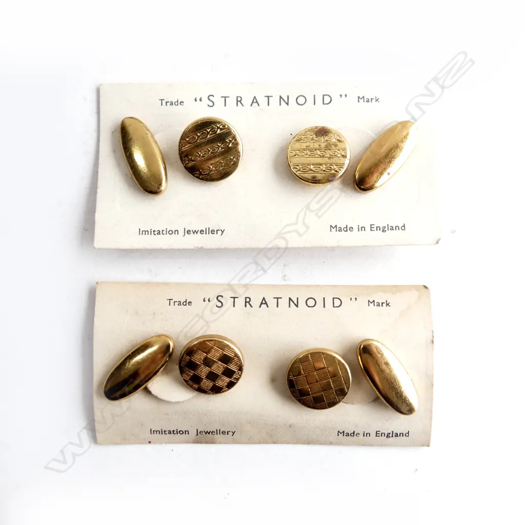TWO PAIRS OF ENGLISH 'STRATNOID' CUFFLINKS ON ORIGINAL CARD Image 1++