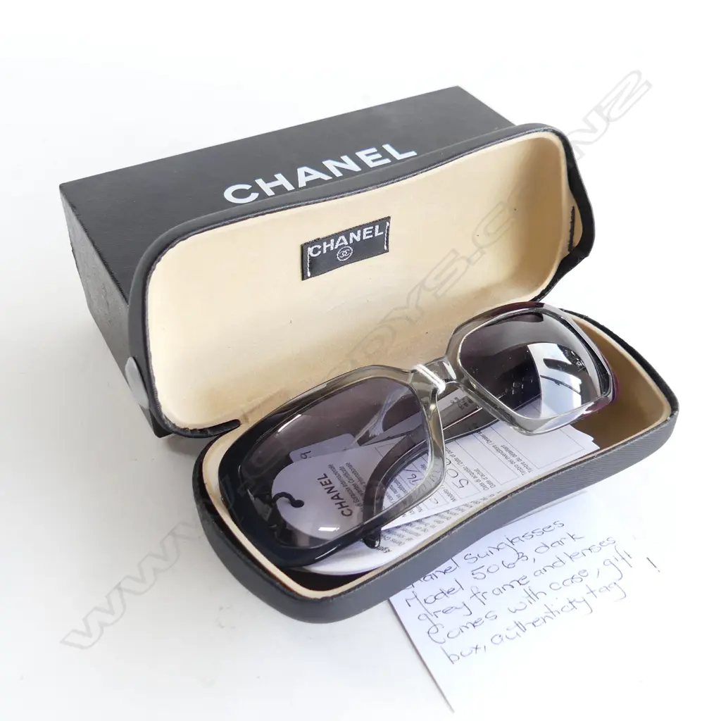 MINT & BOXED CHANEL SUN GLASSES MODEL 506B DARK GREY FRAMES IN CASE Image 1++
