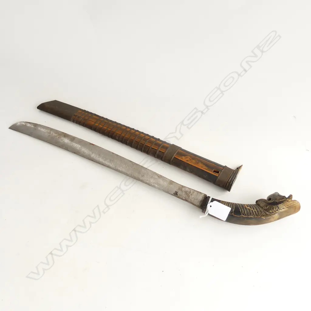 BORNEO BUSH KNIFE CARVED HORN HANDLE L590MM Image 1++