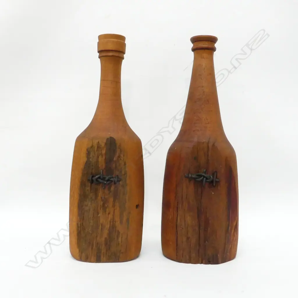TWO WOODEN BOTTLES H. 350MM Image 1++