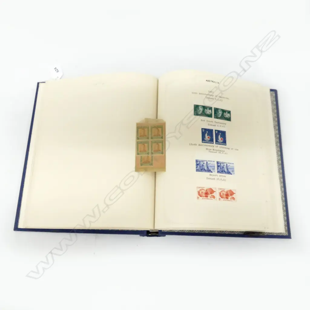 NEAR COMPLETE ALBUM OF AUSTRALIAN USED STAMPS 1913-1972... Image 1++