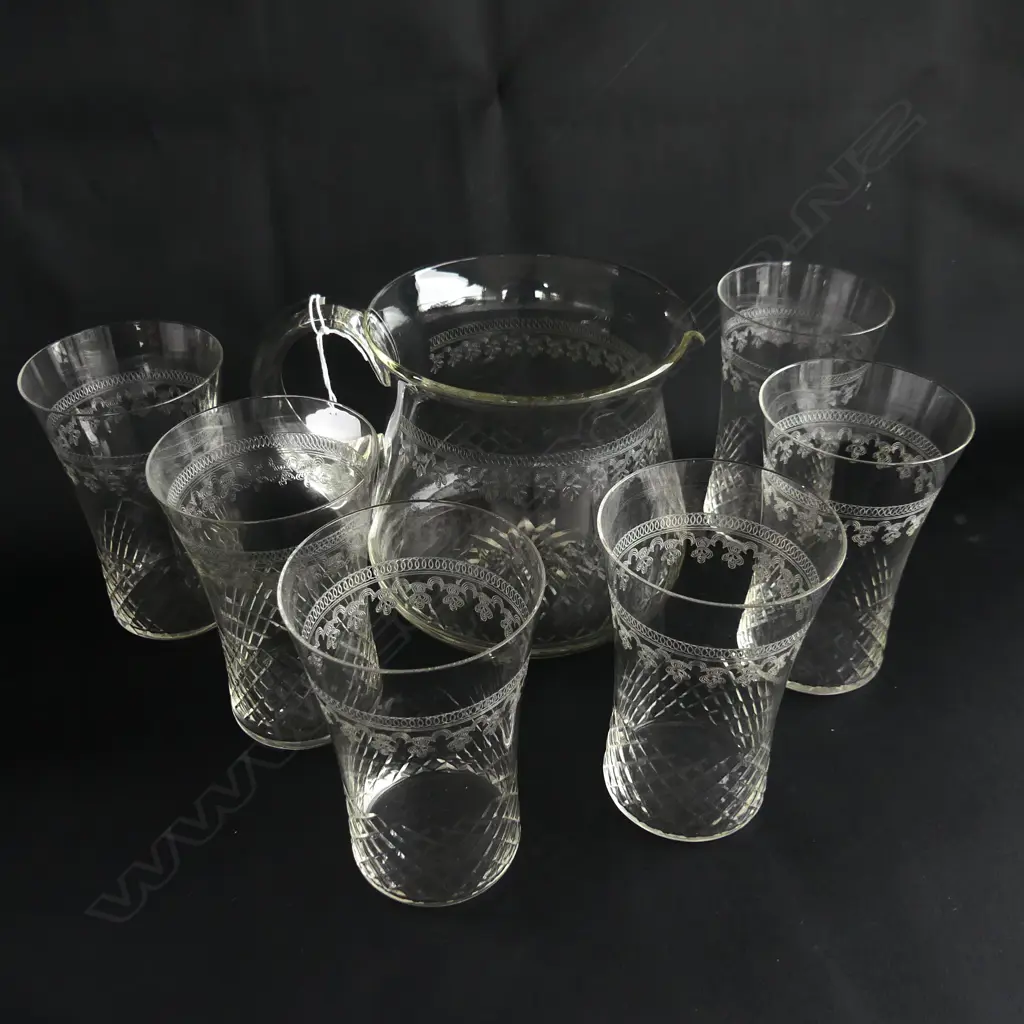 EDWARDIAN FINE ENGRAVED CRYSTAL JUG & 6 TUMBLER SET  Image 1++