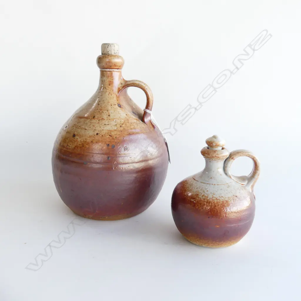 2 x ANDREW VAN DER PUTTEN SHINO POTTERY JUGS w stoppers. H's.220 & 120mm. Image 1++