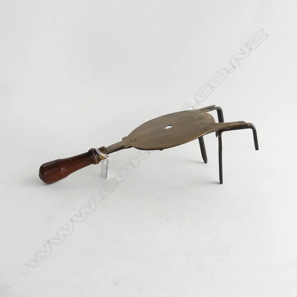 VICTORIAN BRASS & WOODEN HANDLE TRIVET DAVID COOKE ANTIQUES LABEL TO BASE L. 330MM Image 1++